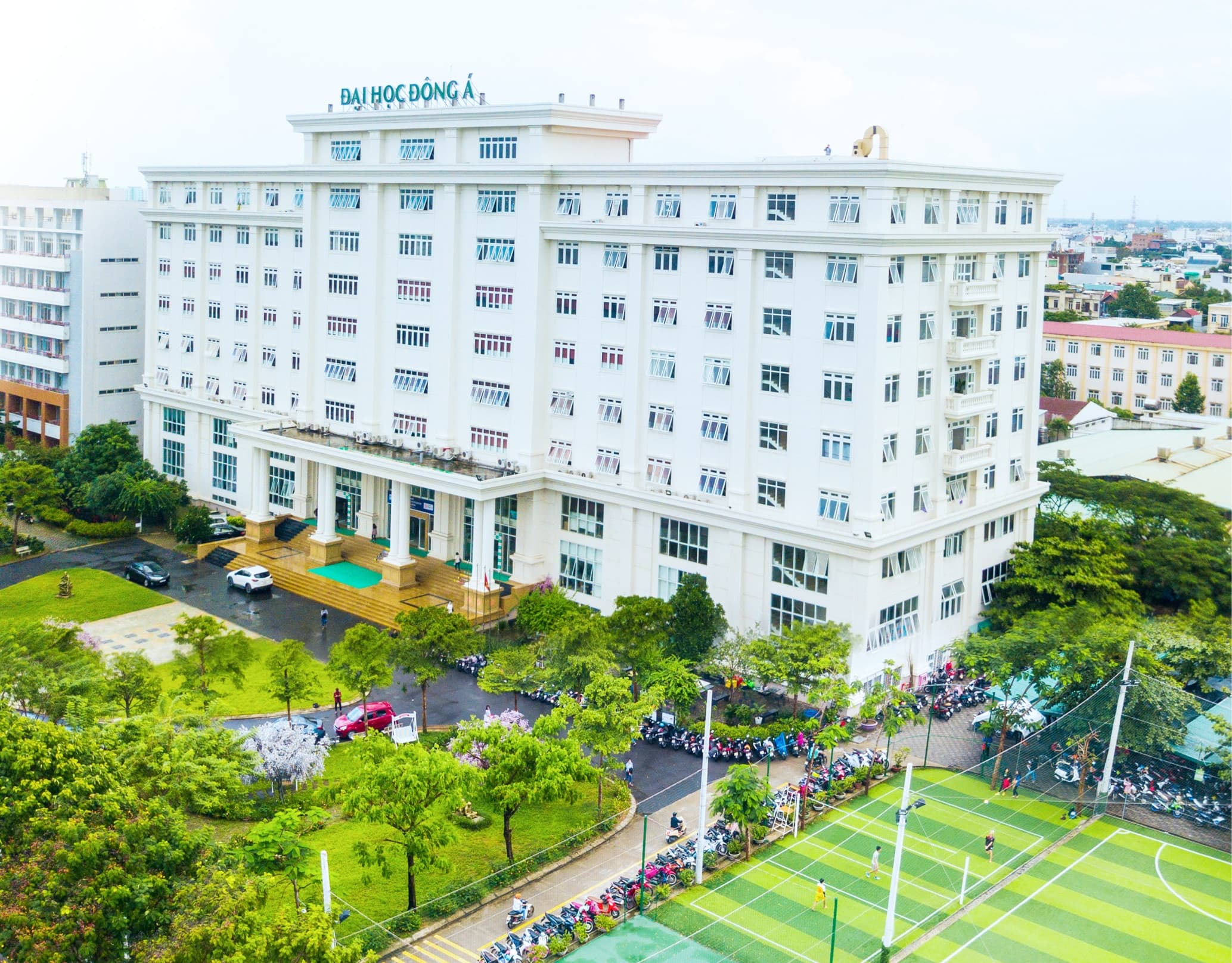 Dong A University College of Medicine campus overview